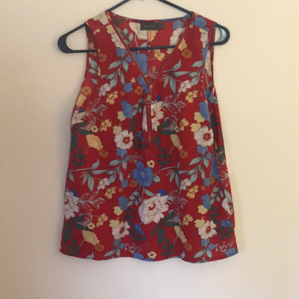 Mirrou Red Floral Tank top